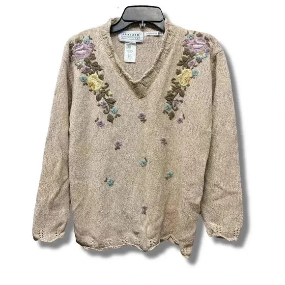 Jantzen Petite Women's L Vintage Floral Hand-Embroidered Sweater - Picture 1 of 7